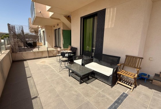 Sprzedaż - Apartament / Mieszkanie -
Orihuela Costa - La Zenia