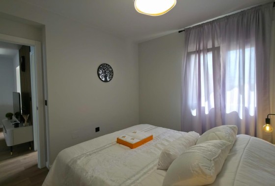 Herverkoop - Appartement / Flat -
Torrevieja - Zona Los Frutales