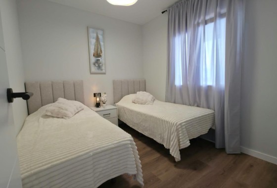 Herverkoop - Appartement / Flat -
Torrevieja - Zona Los Frutales