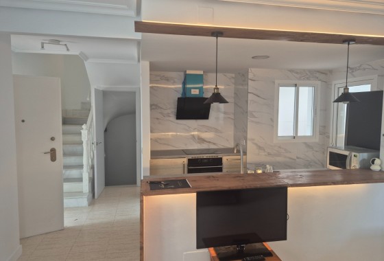 Resale - Townhouse -
Pilar de la Horadada - Mil Palmeras