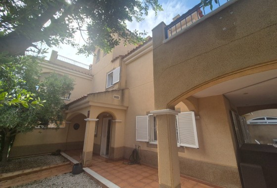 Resale - Townhouse -
Pilar de la Horadada - Mil Palmeras