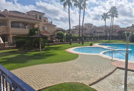 Resale - Townhouse -
Pilar de la Horadada - Mil Palmeras
