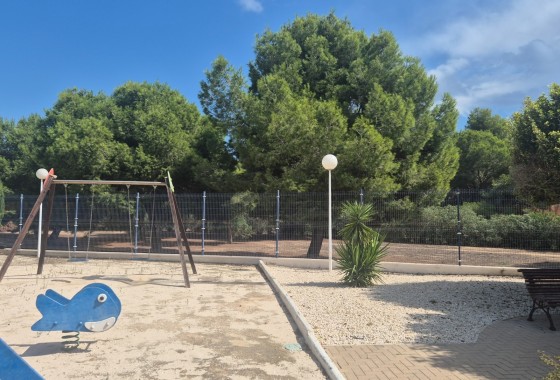 Resale - Townhouse -
Pilar de la Horadada - Mil Palmeras