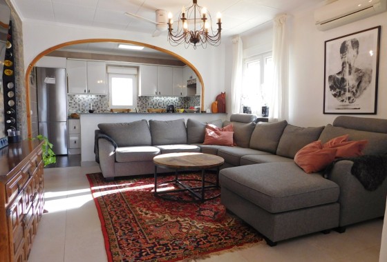 Resale - Semi Detached Villa -
Torrevieja - San Luis