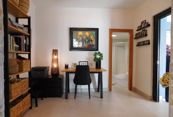 Resale - Semi Detached Villa -
Torrevieja - San Luis