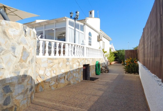 Resale - Semi Detached Villa -
Torrevieja - San Luis