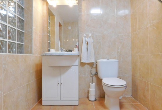 Resale - Semi Detached Villa -
Torrevieja - San Luis
