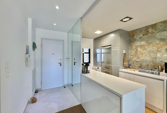 Wiederverkauf - Wohnung / Apartment -
Orihuela