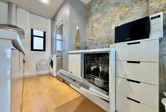 Wiederverkauf - Wohnung / Apartment -
Orihuela