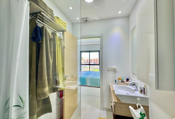 Wiederverkauf - Wohnung / Apartment -
Orihuela