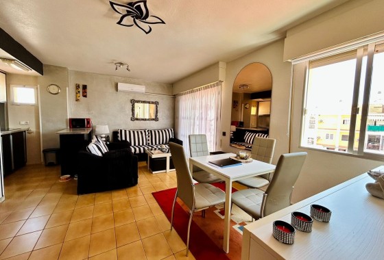 Resale - Apartment / Flat -
Torrevieja