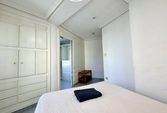 Revente - Appartement -
Elche