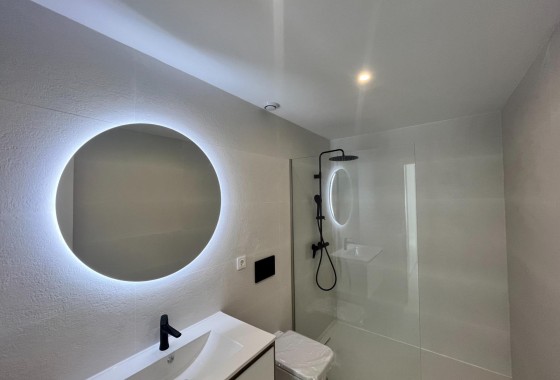 Revente - Appartement -
Torrevieja - Torreblanca