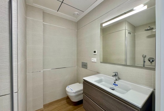 Revente - Appartement -
Torrevieja