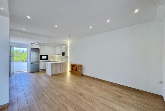 Revente - Appartement -
Torrevieja