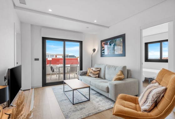 Wiederverkauf - Wohnung / Apartment -
Los Altos