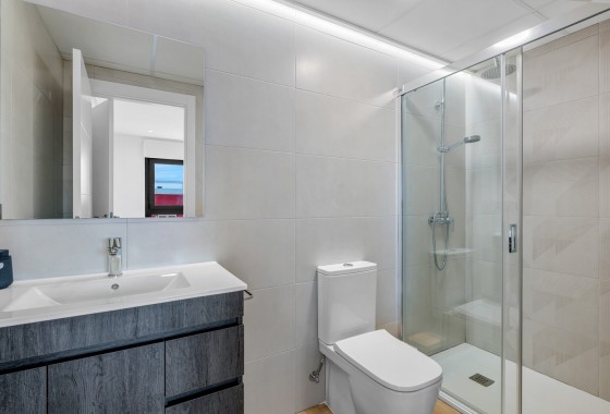 Wiederverkauf - Wohnung / Apartment -
Los Altos
