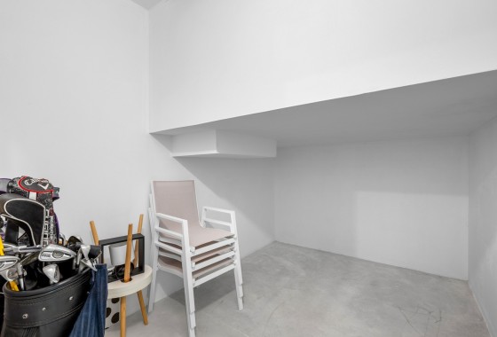 Wiederverkauf - Wohnung / Apartment -
Los Altos