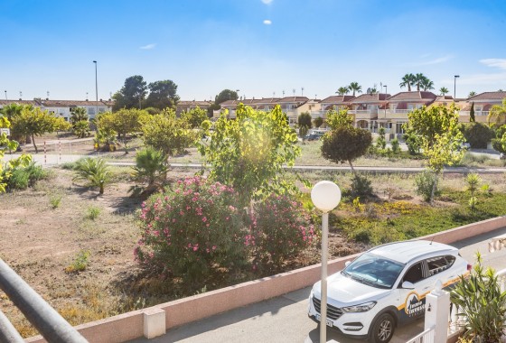 Resale - Semi Detached Villa -
Cabo Roig - La Regia