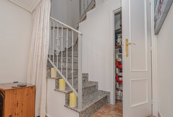 Resale - Semi Detached Villa -
Cabo Roig - La Regia