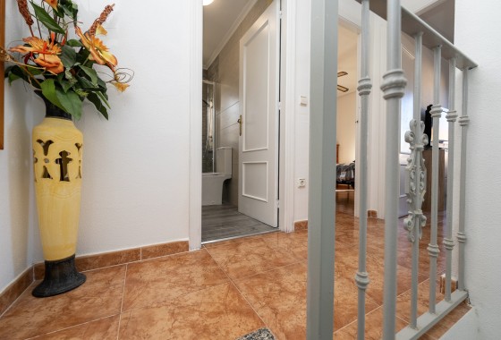Resale - Semi Detached Villa -
Cabo Roig - La Regia