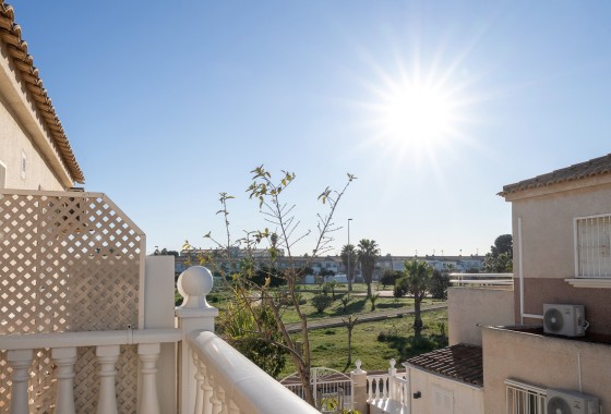 Resale - Semi Detached Villa -
Cabo Roig - La Regia