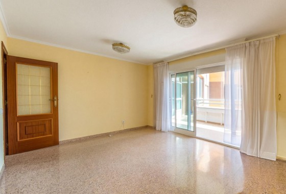 Herverkoop - Appartement / Flat -
Torrevieja - La Mata