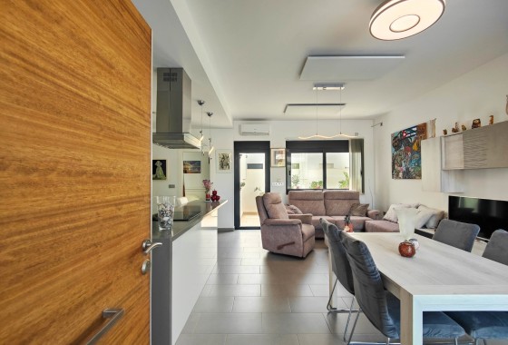 Herverkoop - Vrijstaande Villa -
Formentera del Segura - Formentera de Segura