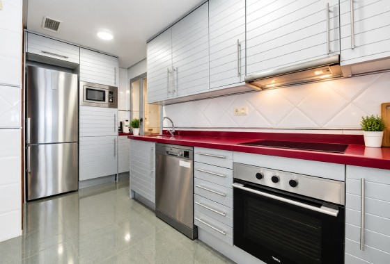 Sprzedaż - Apartament / Mieszkanie -
Torrevieja - Playa del Cura