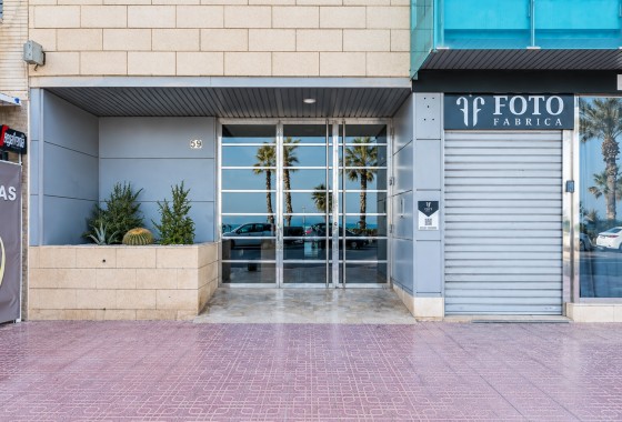 Sprzedaż - Apartament / Mieszkanie -
Torrevieja - Playa del Cura