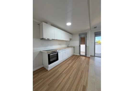 Wiederverkauf - Wohnung / Apartment -
Torrevieja - Puerto Deportivo Marina Salinas