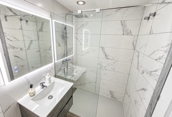 Wiederverkauf - Wohnung / Apartment -
Entre Naranjos - Vistabella Golf