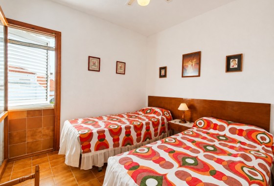 Wiederverkauf - Reihenhaus -
Torrevieja