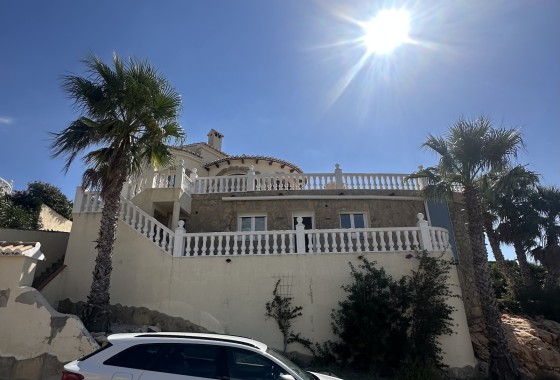 Herverkoop - Vrijstaande Villa -
Cumbre Del Sol - Costa Blanca
