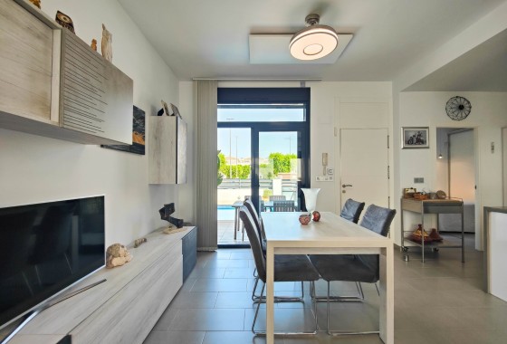 Herverkoop - Vrijstaande Villa -
Formentera del Segura - Formentera de Segura