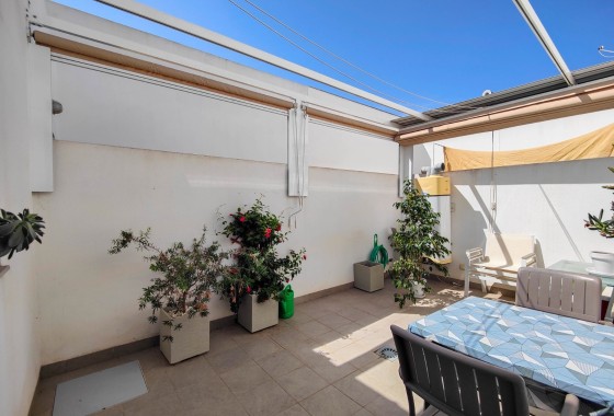 Herverkoop - Vrijstaande Villa -
Formentera del Segura - Formentera de Segura