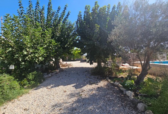 Herverkoop - Vrijstaande Villa -
Orihuela - Molins-campaneta-san Bartolomé