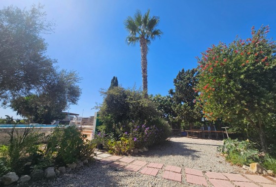 Herverkoop - Vrijstaande Villa -
Orihuela - Molins-campaneta-san Bartolomé