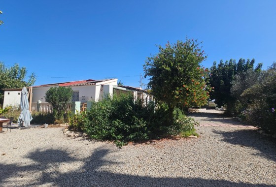 Herverkoop - Vrijstaande Villa -
Orihuela - Molins-campaneta-san Bartolomé
