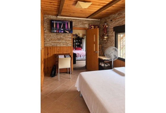 Venta - Finca / Casa de campo -
Gea y Truyols