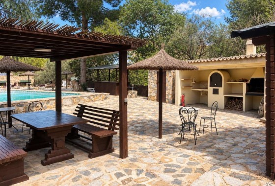 Venta - Finca / Casa de campo -
Gea y Truyols