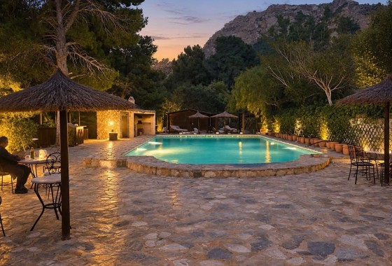 Venta - Finca / Casa de campo -
Gea y Truyols
