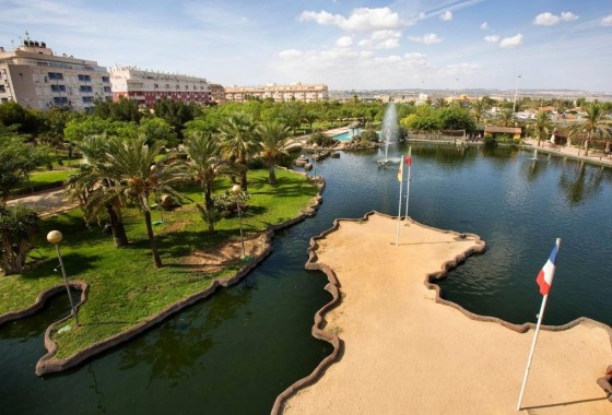 Wiederverkauf - Wohnung / Apartment -
Torrevieja - Parque de las Naciones