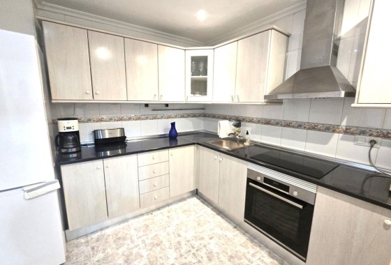 Herverkoop - Appartement / Flat -
Torrevieja - Las Piscinas Naturales