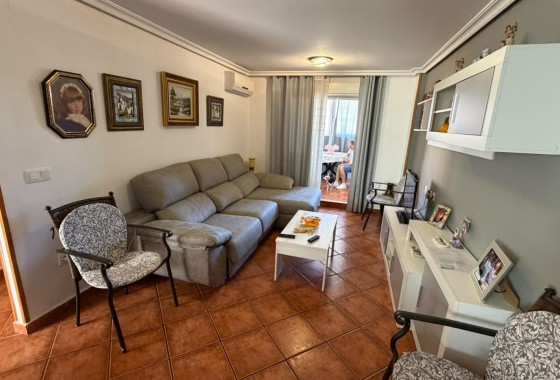 Herverkoop - Appartement / Flat -
Torrevieja - Playa del Cura