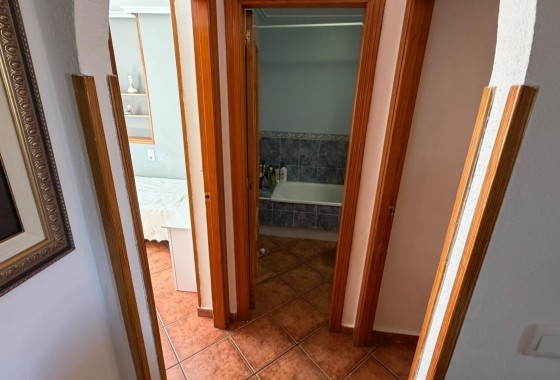 Herverkoop - Appartement / Flat -
Torrevieja - Playa del Cura