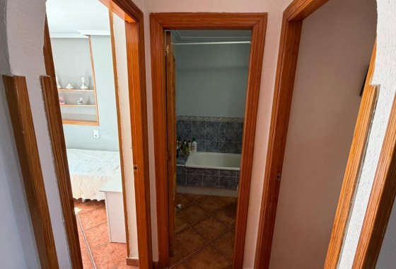 Herverkoop - Appartement / Flat -
Torrevieja - Playa del Cura