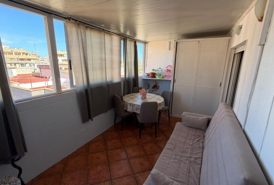 Herverkoop - Appartement / Flat -
Torrevieja - Playa del Cura