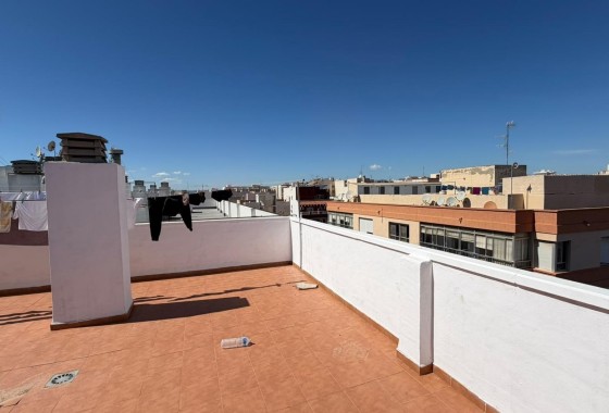 Herverkoop - Appartement / Flat -
Torrevieja - Playa del Cura