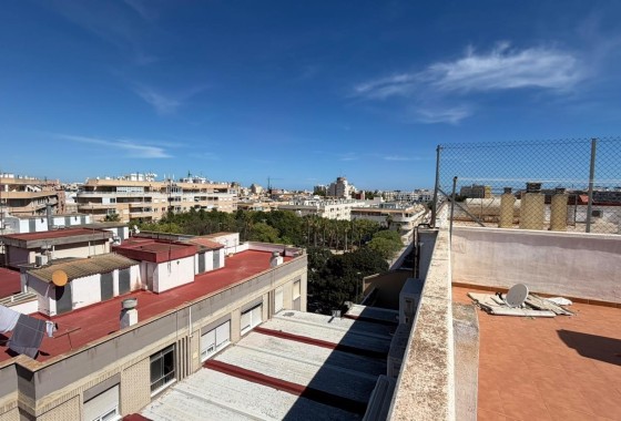 Herverkoop - Appartement / Flat -
Torrevieja - Playa del Cura